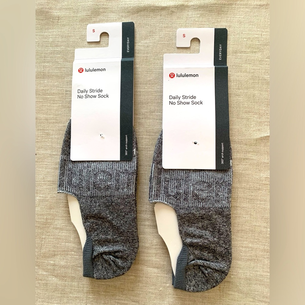 Lululemon Daily Stride No Show Socks (2 pairs) Women's Small (US 4-6)